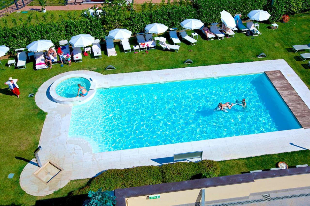 Hatelier Garda Home By Enjoy Garda Hotel Peschiera del Garda Exteriér fotografie